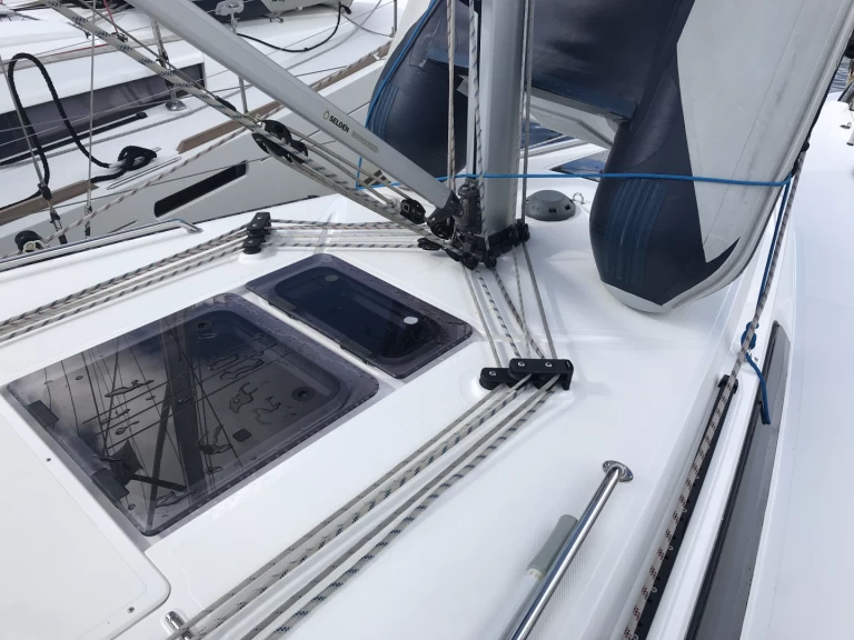 Wynajem łodzi Cugnana Verde tanio Bavaria Cr 34