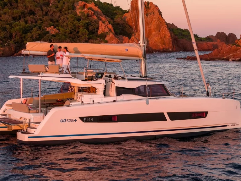 Wynajem Katamaran w Alimos - Fountaine Pajot Fountaine Pajot FP 44 Quatuor - 4 + 2 cab.