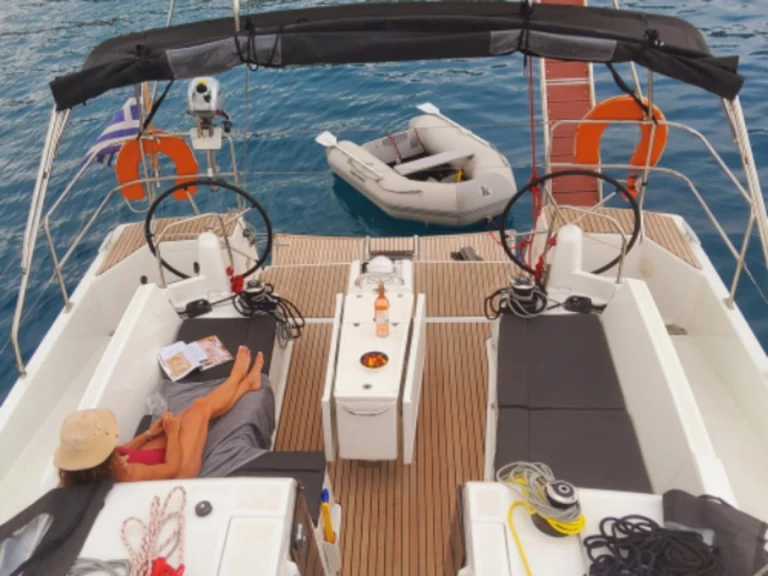 Żaglowiec do wynajmu w Rhodes (City) w najlepszej cenie