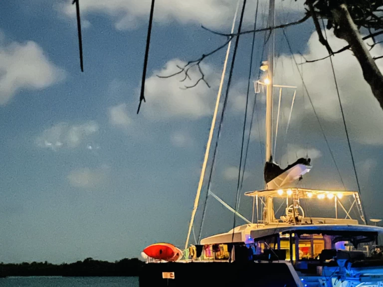 Wynajem łodzi Lagoon Ventana al Mar w Belize City na SamBoat 