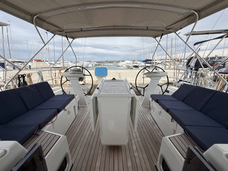 Wynajem łodzi Bénéteau Oceanis 46.1 w Rogoznica na SamBoat 