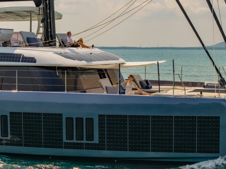 Sunreef Sunreef 60 E między profesjonalistami a osobami prywatnymi w Ko Kaeo (Koh Kaeo)