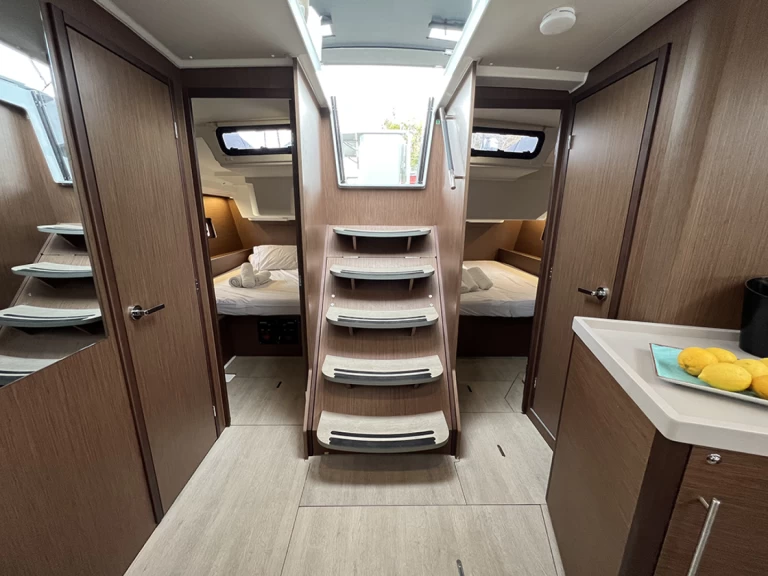 Wynajem Żaglowiec w Alimos - Bénéteau Oceanis 46.1