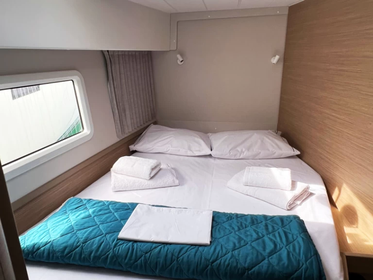 Wynajem łodzi Alimos tanio Lagoon 42