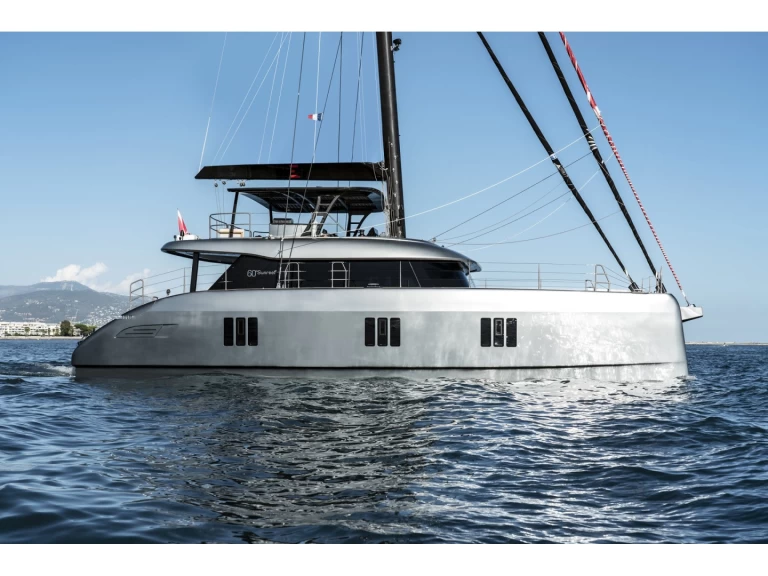 Wynajem łodzi Sunreef Sunreef 60 w Alimos na SamBoat 