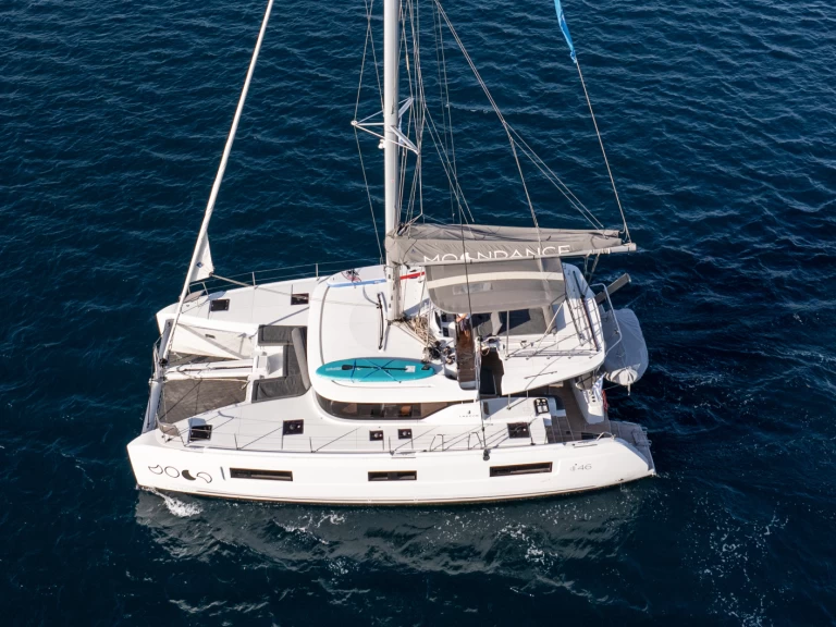 Wynajem łodzi Lagoon Lagoon 46 w Alimos na SamBoat 