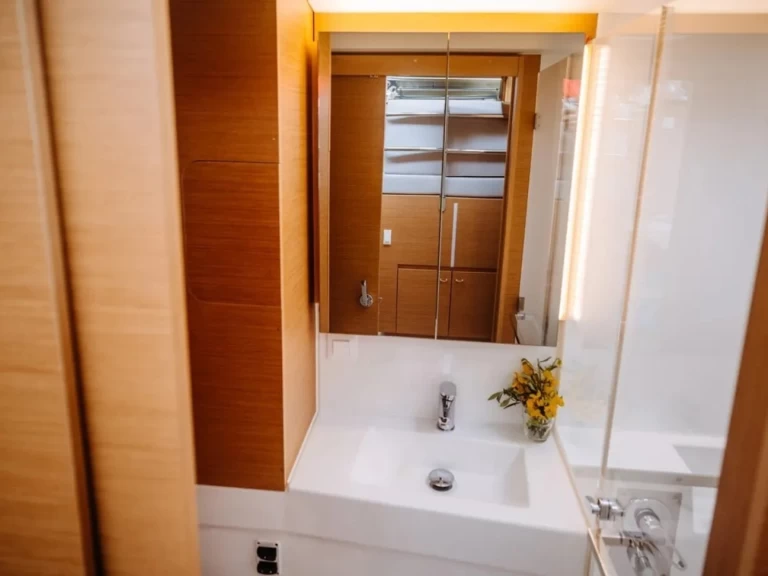 Wynajem Katamaran Excess z patentem 