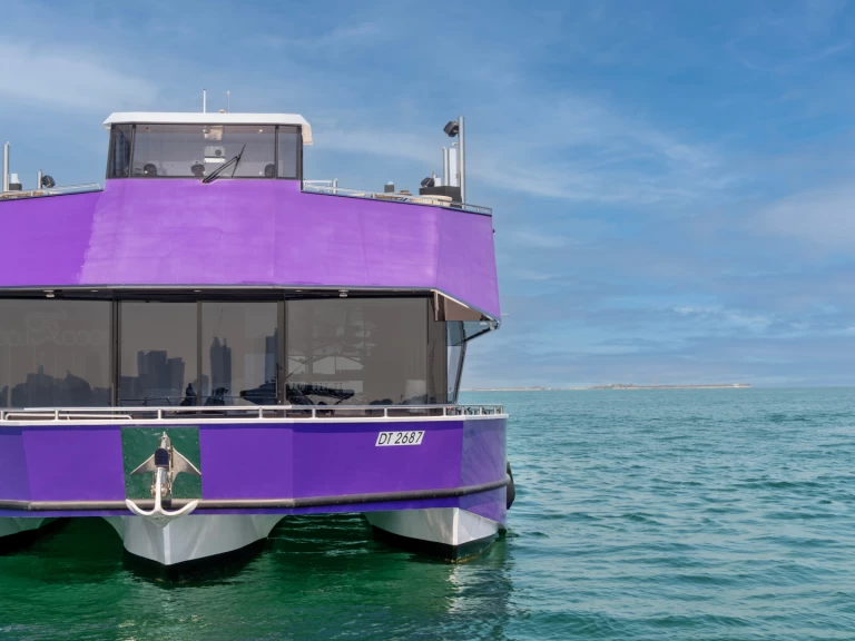 Wynajem łodzi Dubai Marina tanio 1