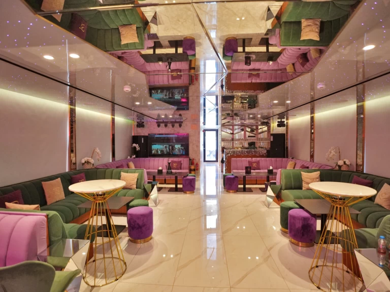 Wynajem Luksusowy jacht w Dubai Marina - Al Kous Marine 1