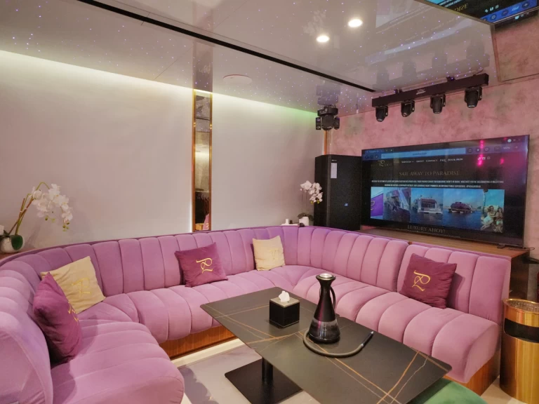 Wynajmij Luksusowy jacht z lub bez skippera Al Kous Marine w Dubai Marina