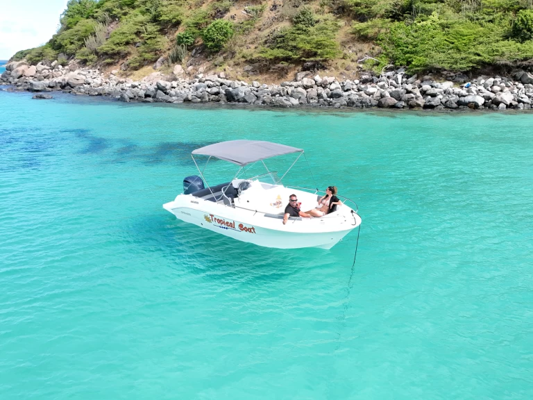 Wynajmij Pacific Craft Pacific Craft 625 Open w Marigot