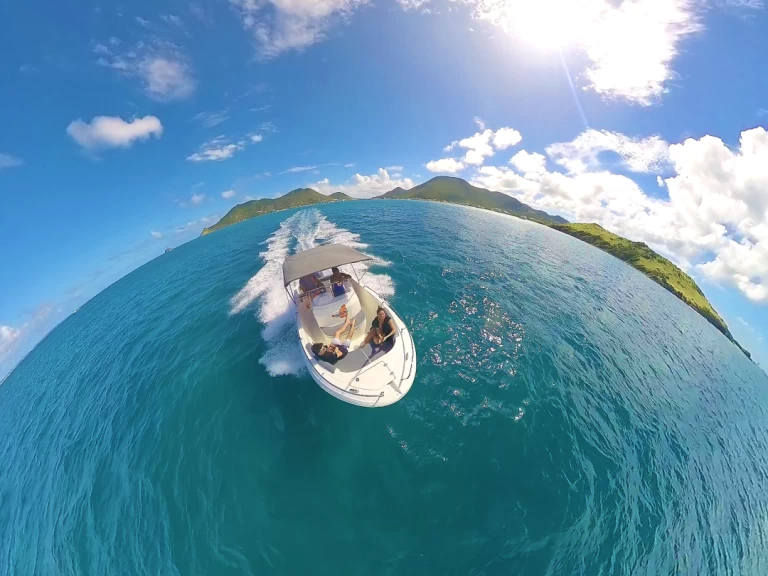 Wynajem Motorówka w Marigot - Pacific Craft Pacific Craft 625 Open