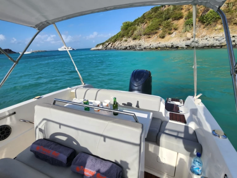 Wynajmij Pacific Craft Pacific Craft 650 w Marigot