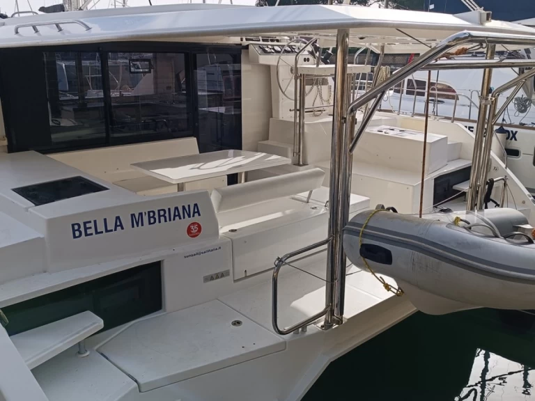 Wynajem Katamaran w Furnari - Leopard Catamarans / Robertson & Caine Leopard 40