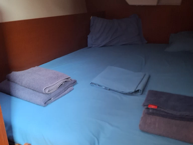 Wynajmij Żaglowiec z lub bez skippera Bénéteau w Furnari