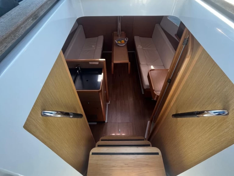 Wynajmij Żaglowiec z lub bez skippera Jeanneau w Cannigione