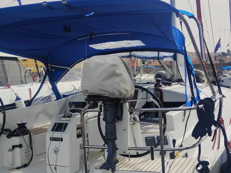 Wynajem łodzi Procida tanio Sun Odyssey 440