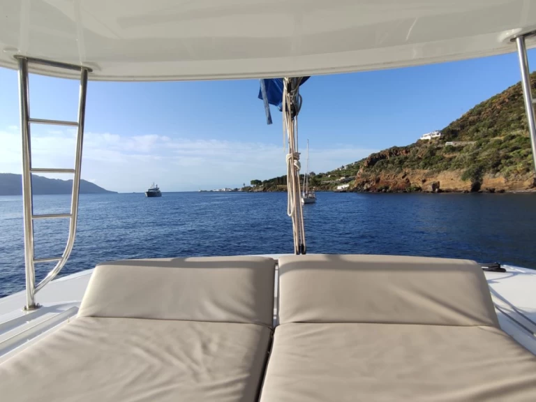 Wynajem łodzi Lagoon Lagoon 46 w Furnari na SamBoat 