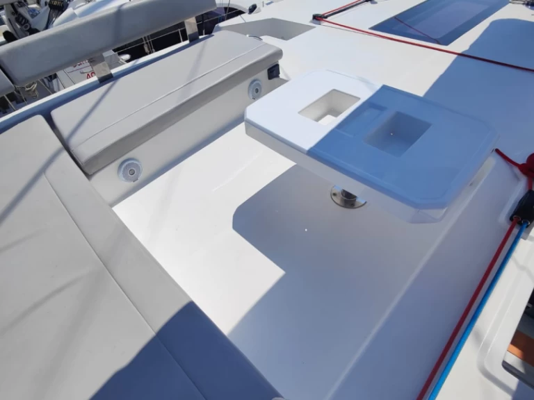 Leopard Catamarans / Robertson & Caine Leopard 42 - 4 cab. między profesjonalistami a osobami prywatnymi w Procida