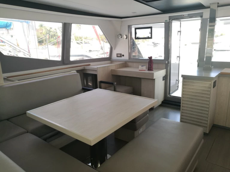 Wynajmij Katamaran z lub bez skippera Leopard Catamarans / Robertson & Caine w Cannigione