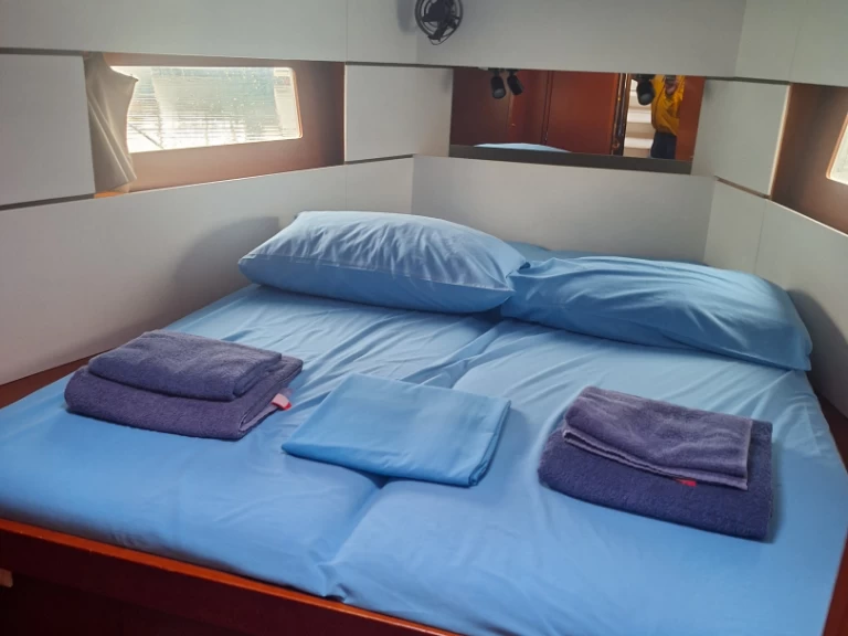 Wynajem łodzi Furnari tanio Oceanis 38.1