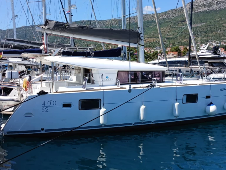 Wynajem łodzi Lagoon Lagoon 400 S2 w Kaštela na SamBoat 