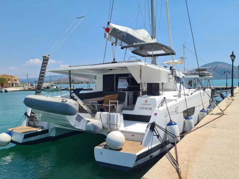 Wynajem Katamaran w Lefkáda - Fountaine Pajot Lucia 40