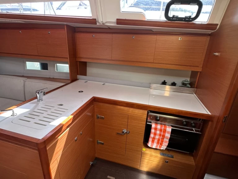 Wynajmij Żaglowiec z lub bez skippera Dufour w Kos