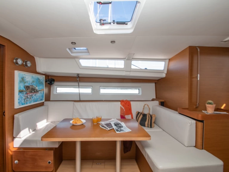 Żaglowiec do wynajmu w Zakynthos (Island) w najlepszej cenie