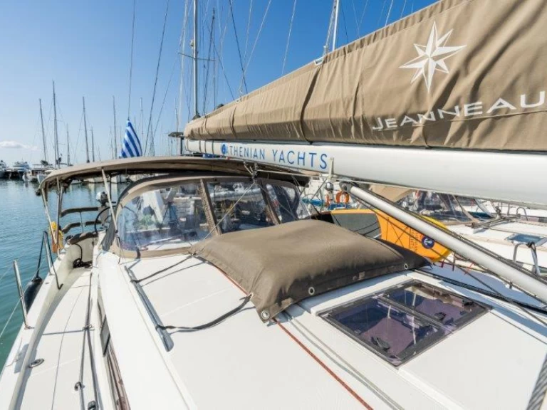 Wynajem łodzi Jeanneau Sun Odyssey 490 w Neo Klima na SamBoat 