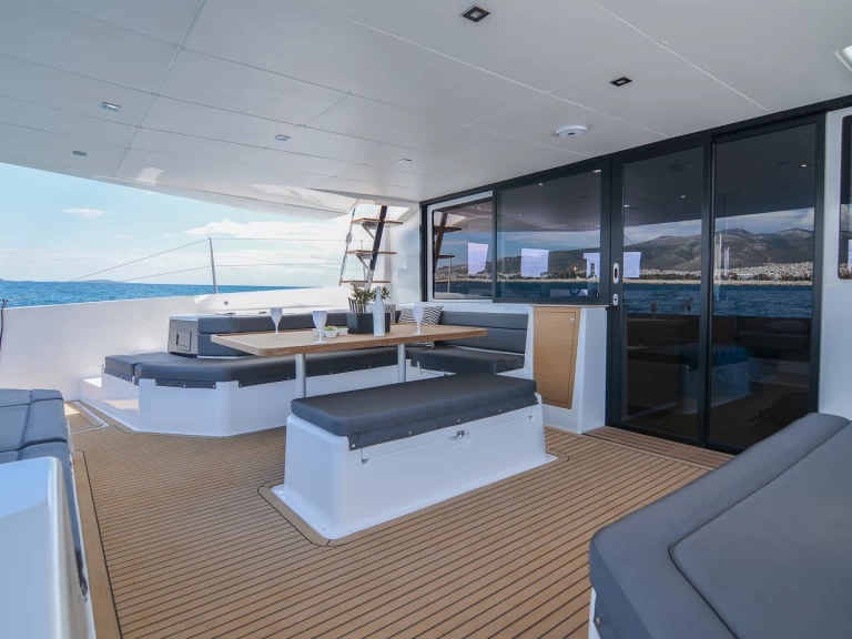 Wynajem łodzi Dufour Dufour Catamarans 48 Sail w Alimos na SamBoat 