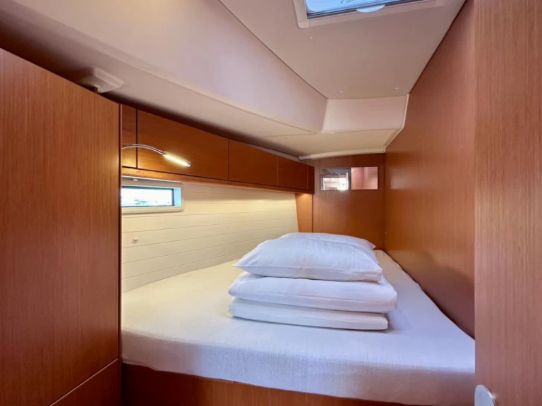 Żaglowiec do wynajmu w Sukosan w najlepszej cenie