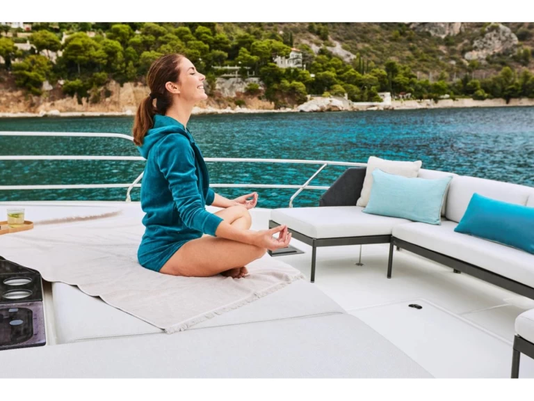 Wynajem w Capo d'Orlando- Prestige Prestige M48 na SamBoat