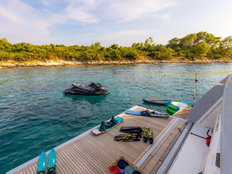 Wynajem łodzi Split tanio Morning Star