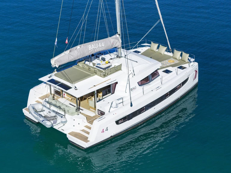 Wynajmij Bali Bali 4.4 w Donji Seget