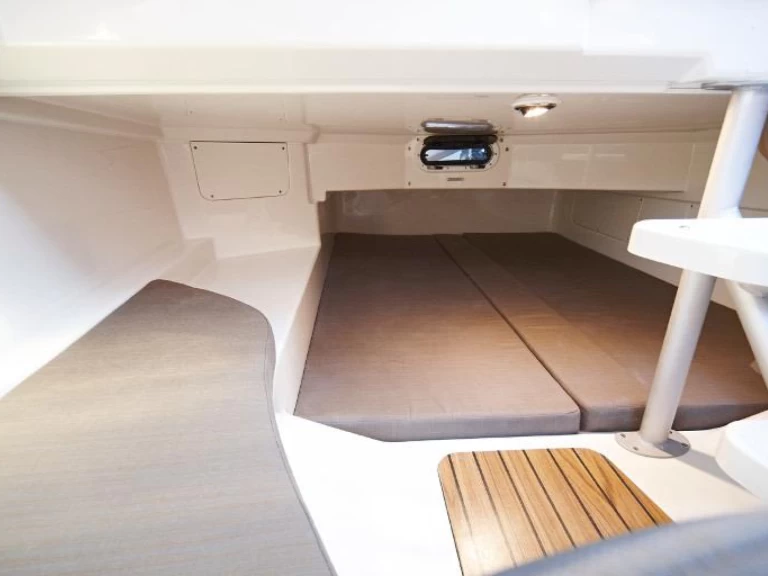 Wynajmij Quicksilver Activ 805 Cruiser w Tribunj