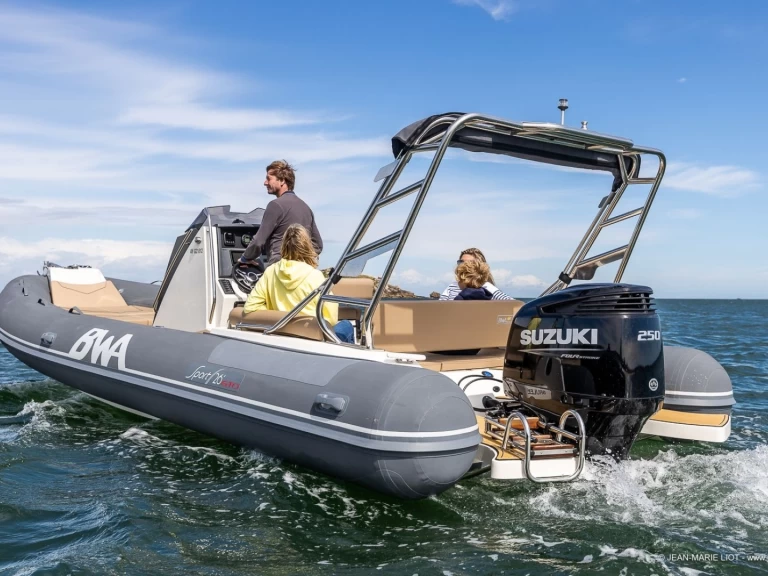 Wynajmij Bwa Sport 26 GTO w La Trinité-sur-Mer