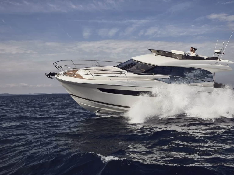 Wynajem łodzi Port-Haliguen tanio Prestige 520