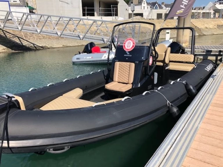 Wynajem łodzi La Trinité-sur-Mer tanio HIGHFIELD 700