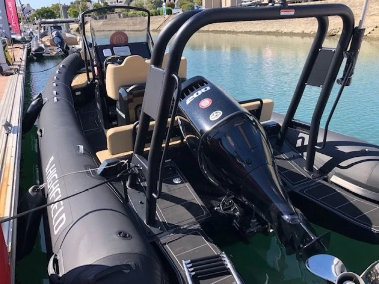 Wynajem łodzi Highfield HIGHFIELD 700 w La Trinité-sur-Mer na SamBoat 