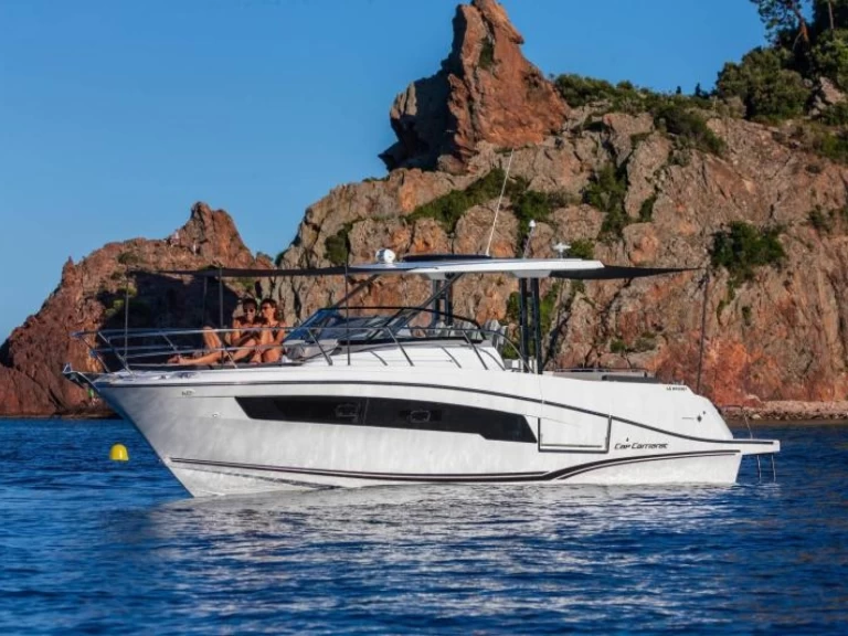 Wynajem Motorówka w La Trinité-sur-Mer - Jeanneau Cap Camarat 10.5 WA série 2