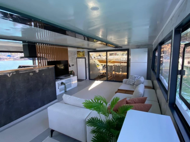 Wynajem łodzi  Motor Yacht w Goecek na SamBoat 