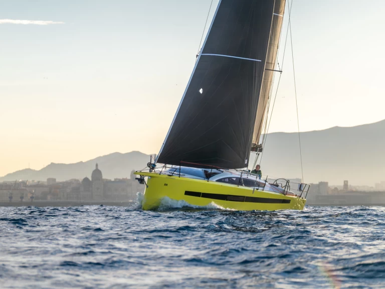 Wynajem łodzi La Trinité-sur-Mer tanio RM 1080