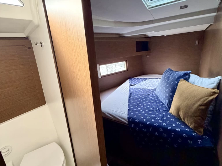 Bénéteau Oceanis 51.1 między profesjonalistami a osobami prywatnymi w Primosten