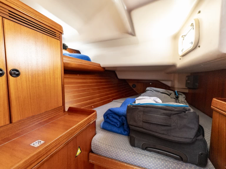 Wynajmij Żaglowiec z lub bez skippera Elan w Split