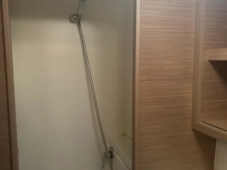 Wynajem Katamaran Lagoon z patentem 