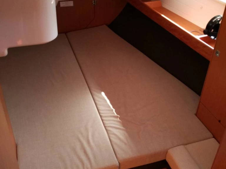 Wynajem łodzi Rhodes (City) tanio Cruiser 51