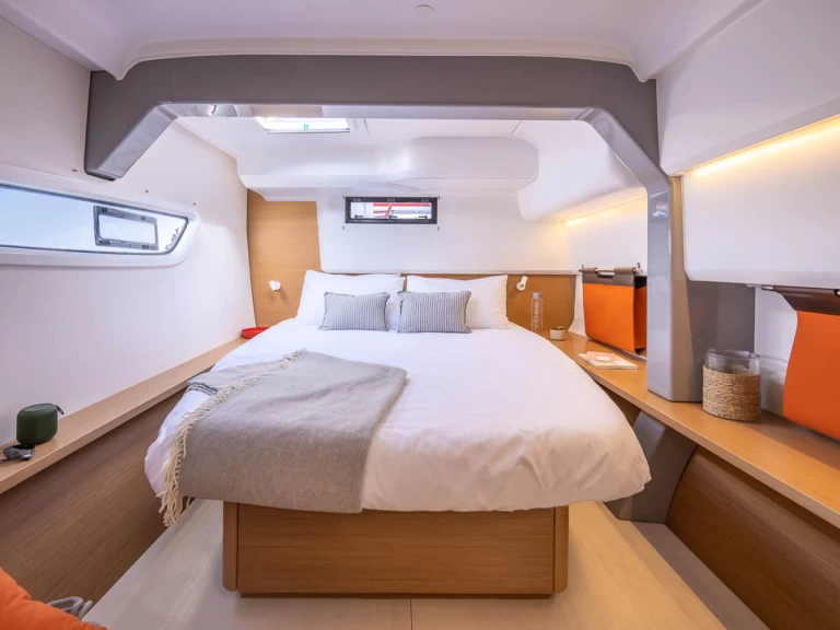 Wynajem Katamaran Excess z patentem 