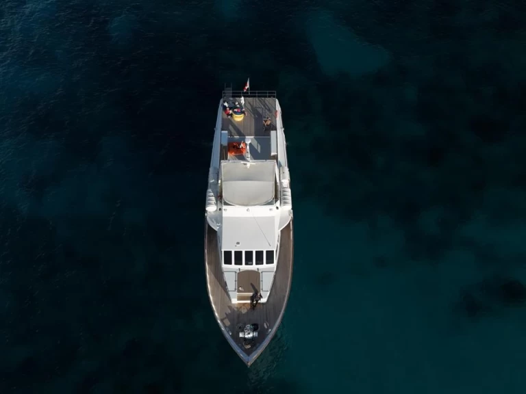 Wynajmij Pathfinder 29 w Sliema