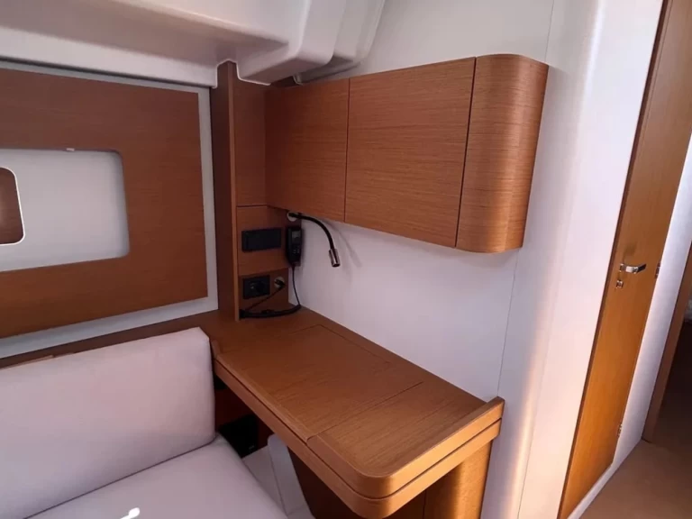 Wynajem łodzi Bénéteau First 44 w Lavrio na SamBoat 